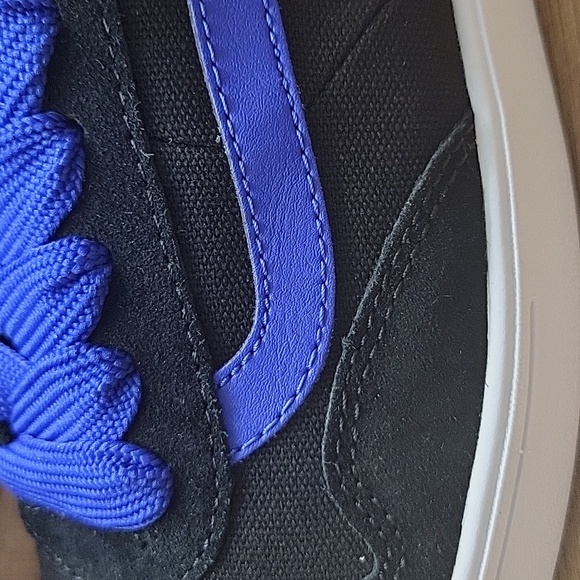 Van's Cruze Too Cc Brand new in the box authentic uper leather and textile. - Picture 11 of 14